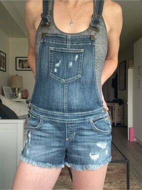 GUESS Distressed Denim Shortalls Raw Hem Overall Shorts Small S